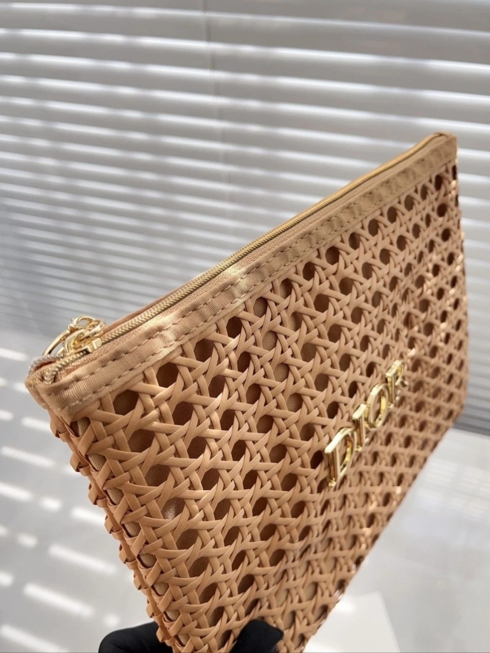 Beauty 2026 Summer Cannage Limited Edition Rattan Beige Cosmetic Pouch - Picture 2 of 6